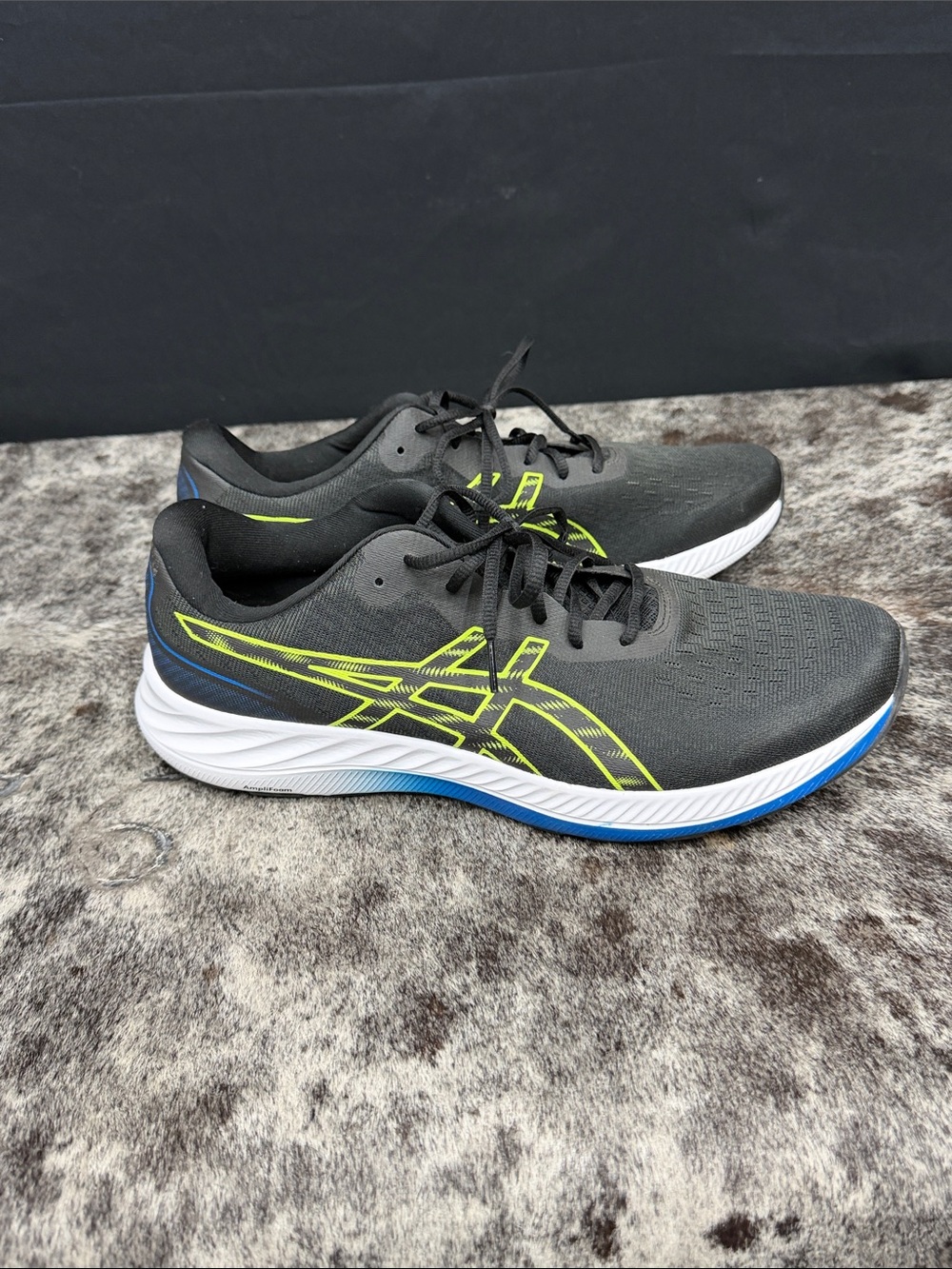 ASICS Gel Excite 9 running shoes